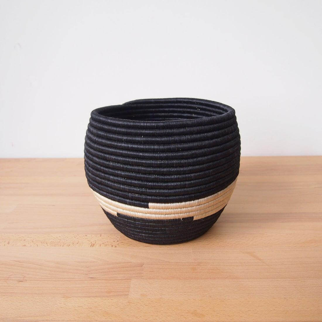 Fair trade handmade black seagrass plant pot