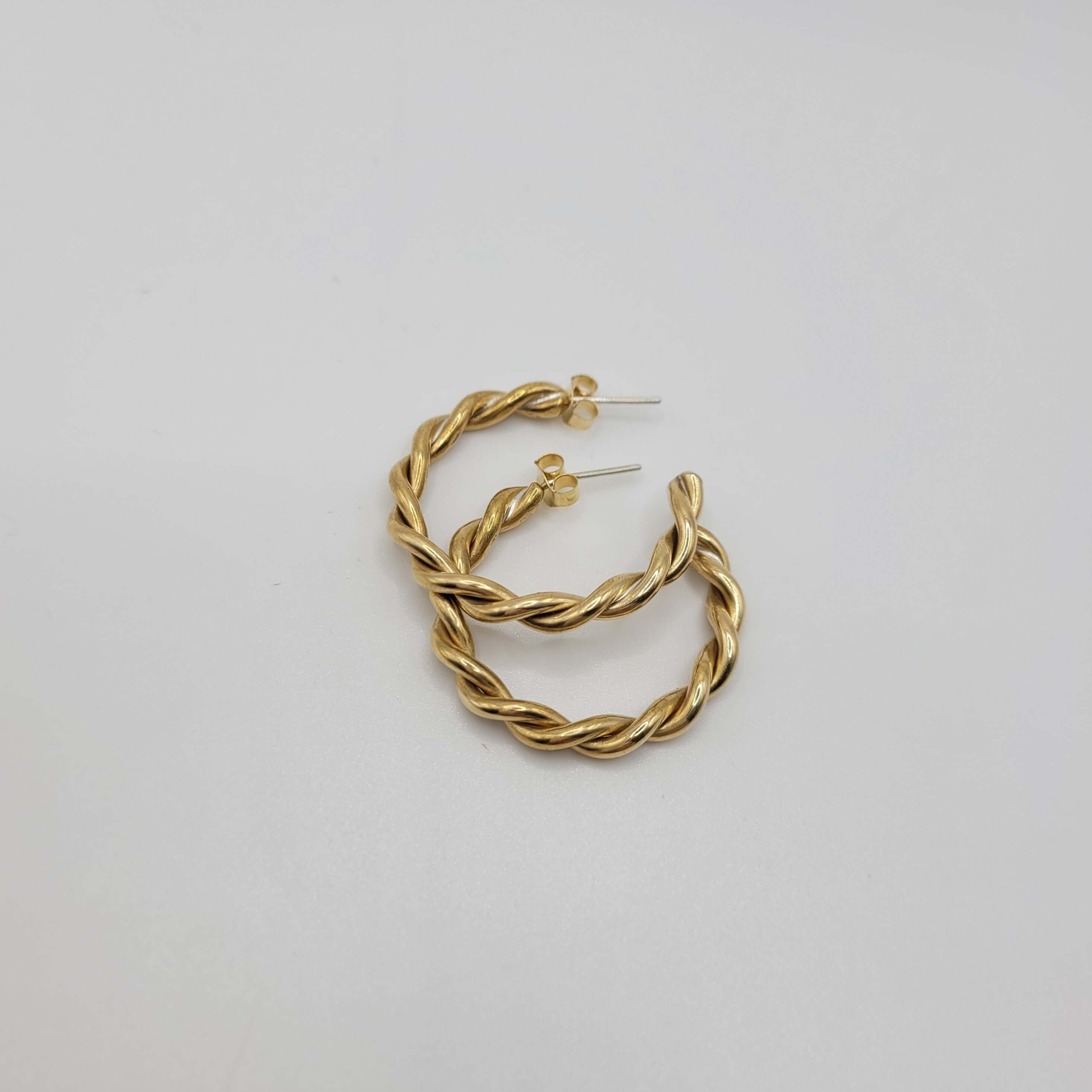 Zinga Brass Hoop Earrings detail