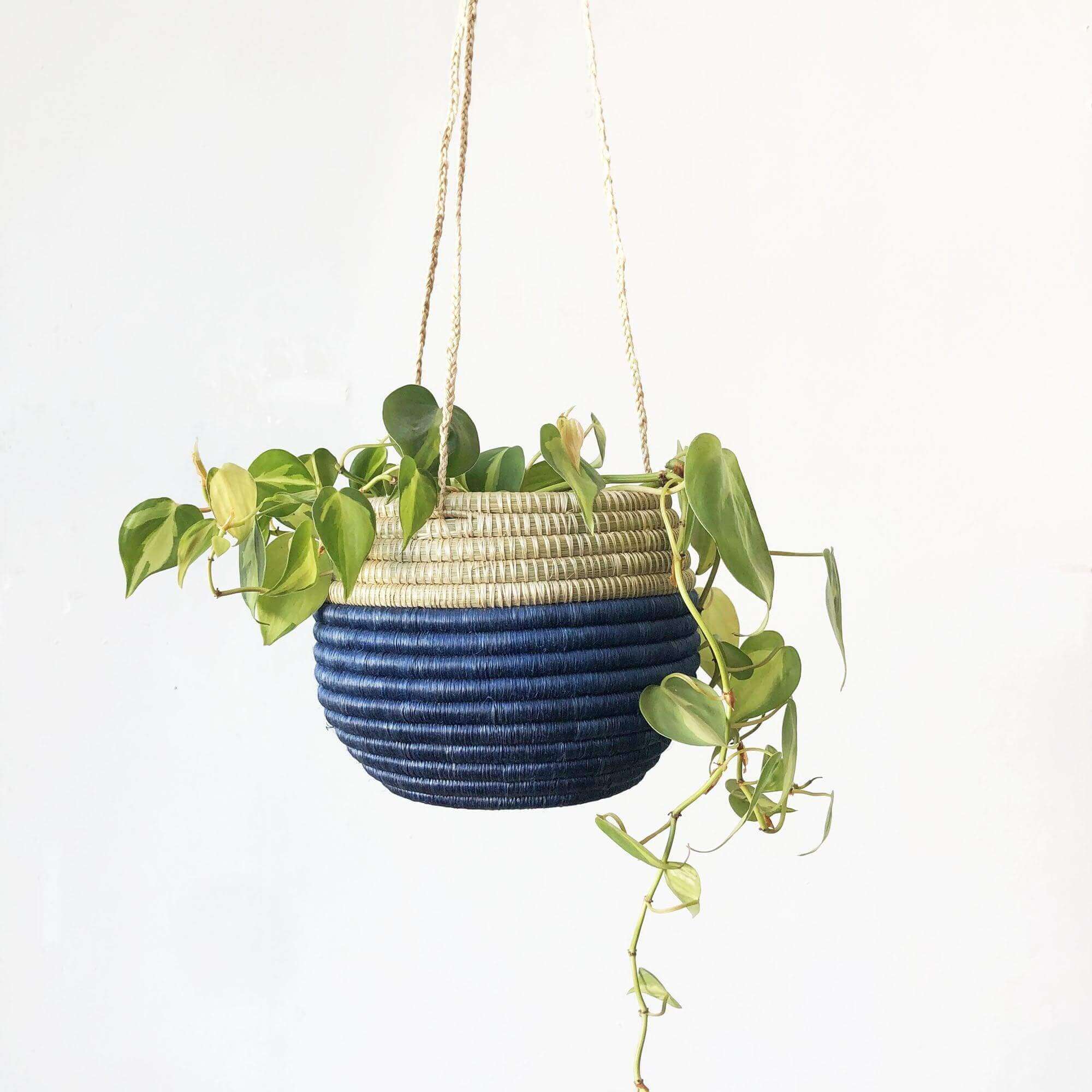 Boho woven hanging plant pot
