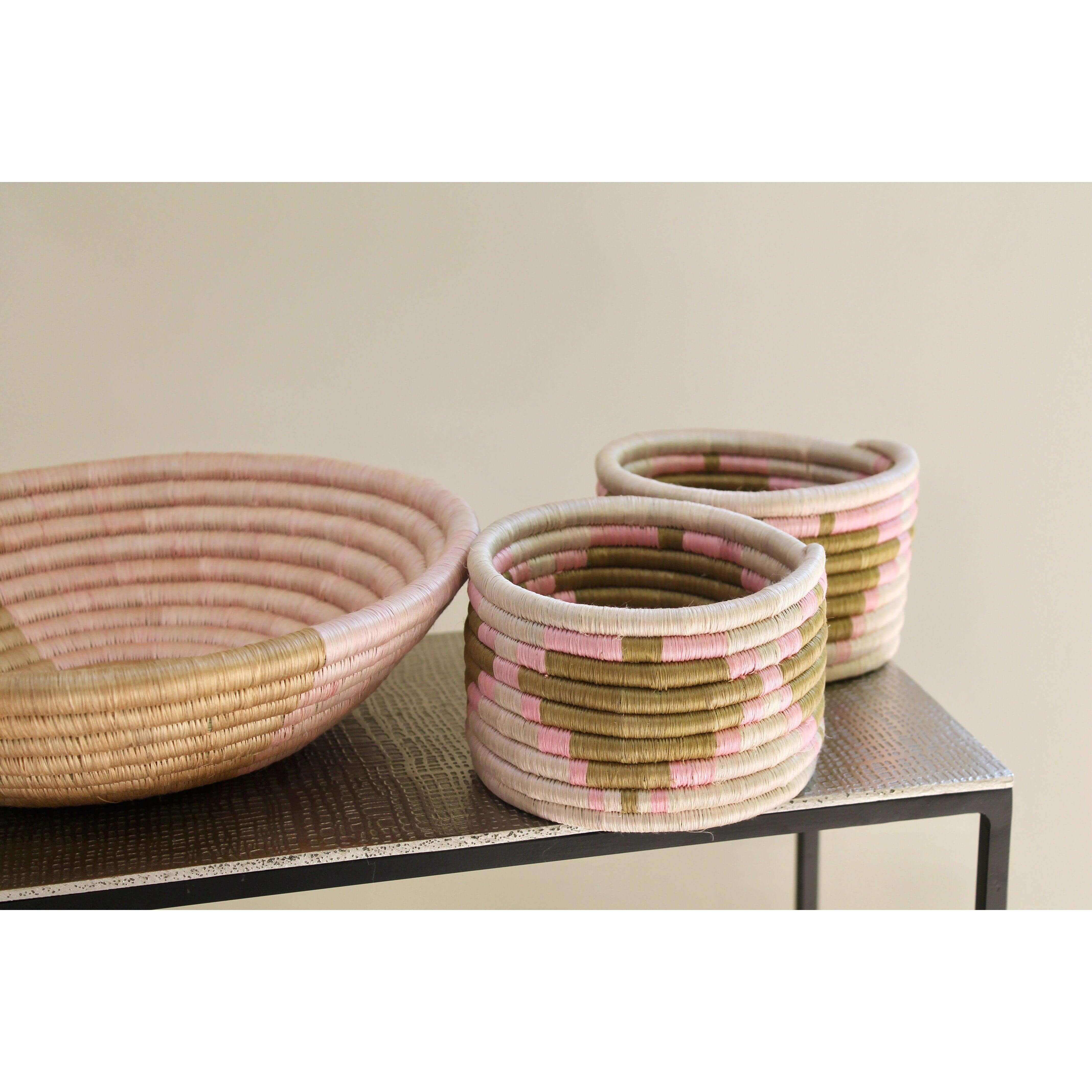 Woven fair trade seagrass trinket dishes